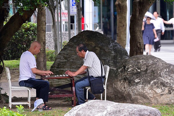 台灣人口老化嚴重，長照中心需求性越來越高。（好房網News記者 陳韋帆／攝影）