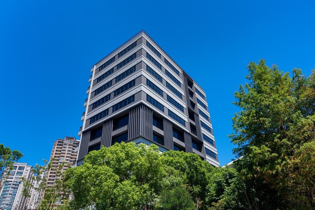 中和二八張全新廠辦「將捷Ai PARK」平均成交單價5字頭,與台北市新廠辦案相較,「單價可差距2、30萬元」。圖/好房網News記者林和謙/攝