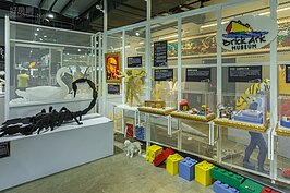 博物館中展示的作品非常多，主要角色大都取決於歷史與電影為主。