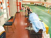 公有停車場月票　柯文哲喊漲被打臉