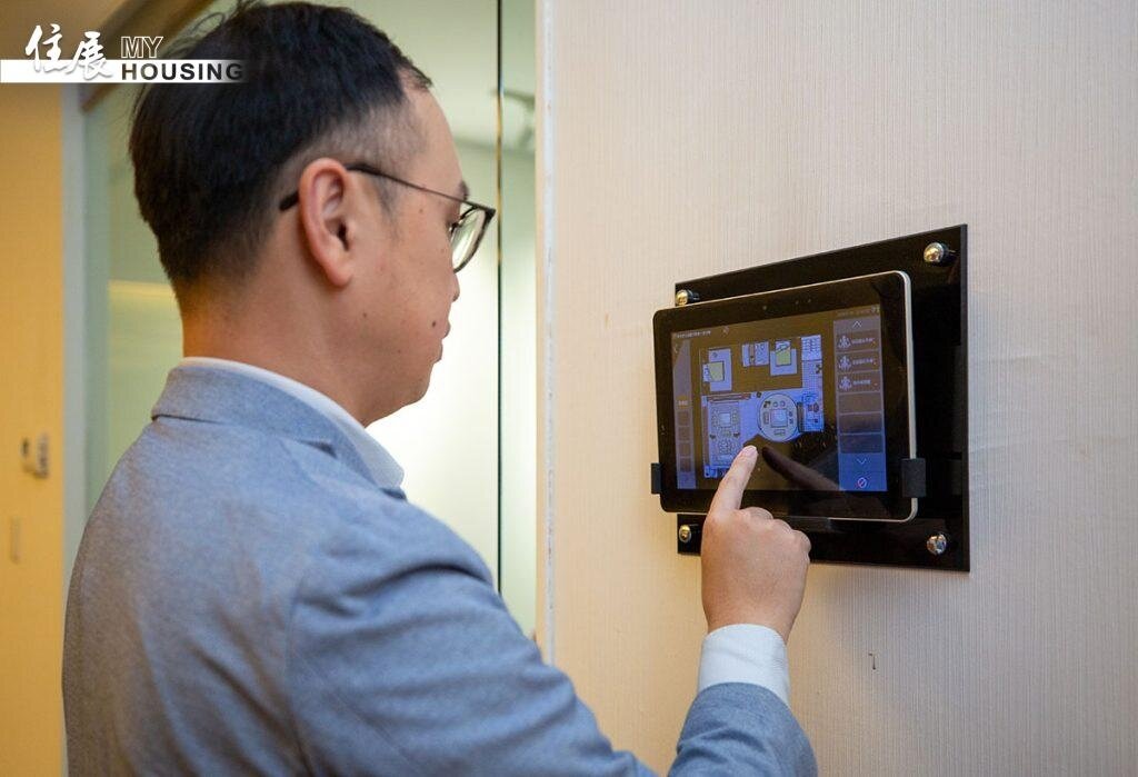 真人、系統的混合型管理成為趨勢。