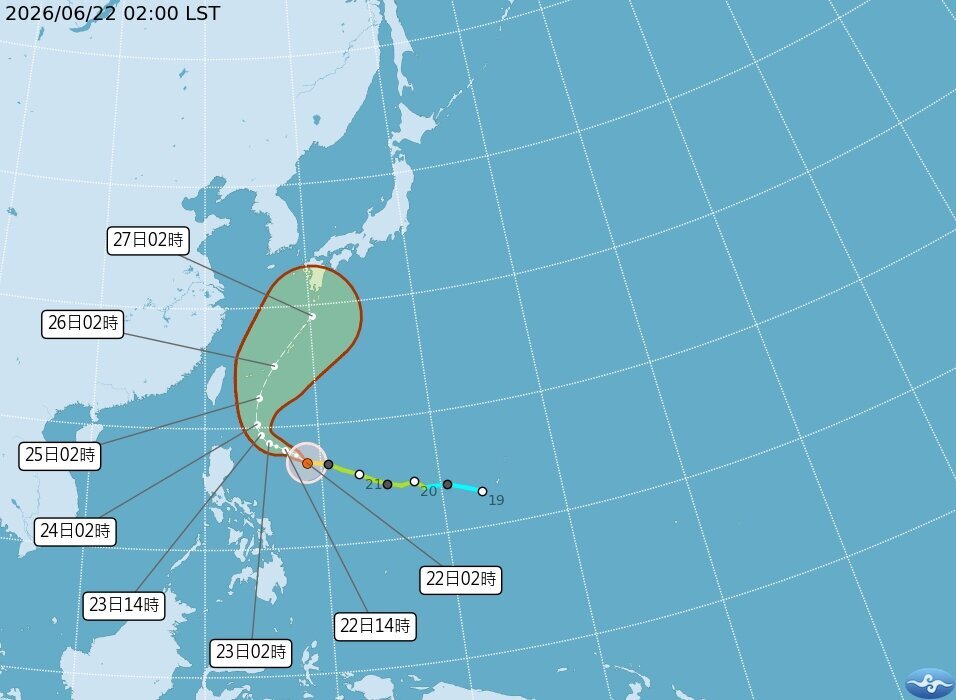米克拉颱風有可能北轉往日本。圖／中央氣象署