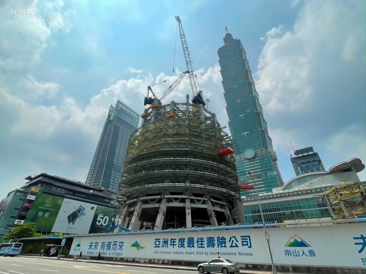台北市信義計畫區商辦群。圖／好房網News記者李彥穎攝
