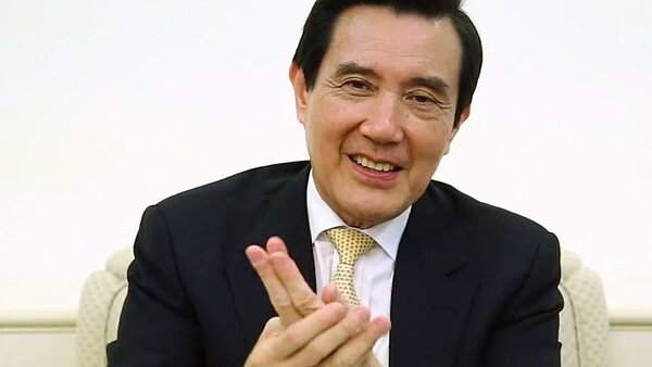 總統馬英九即將卸任，日前拍影片自我解嘲，引來網友們的注意。（翻攝自馬英九臉書)
