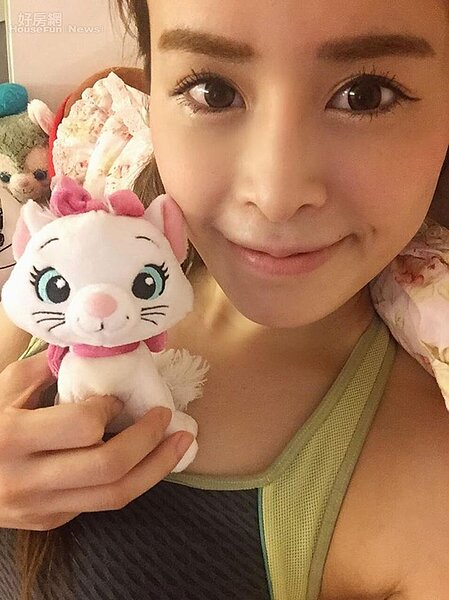 9.熱愛下廚的白白表示未來若有機會換房，家中一定要有個超大廚房，才能滿足她的下廚魂！