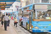 基隆客運R線公車6路線　5年沒候車亭