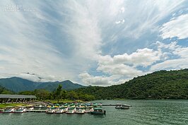 美麗的鯉魚潭。