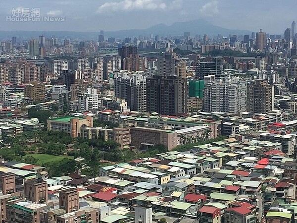 台北房市鳥瞰、俯瞰、高空情境圖。（好房網News記者張聖奕／攝影）