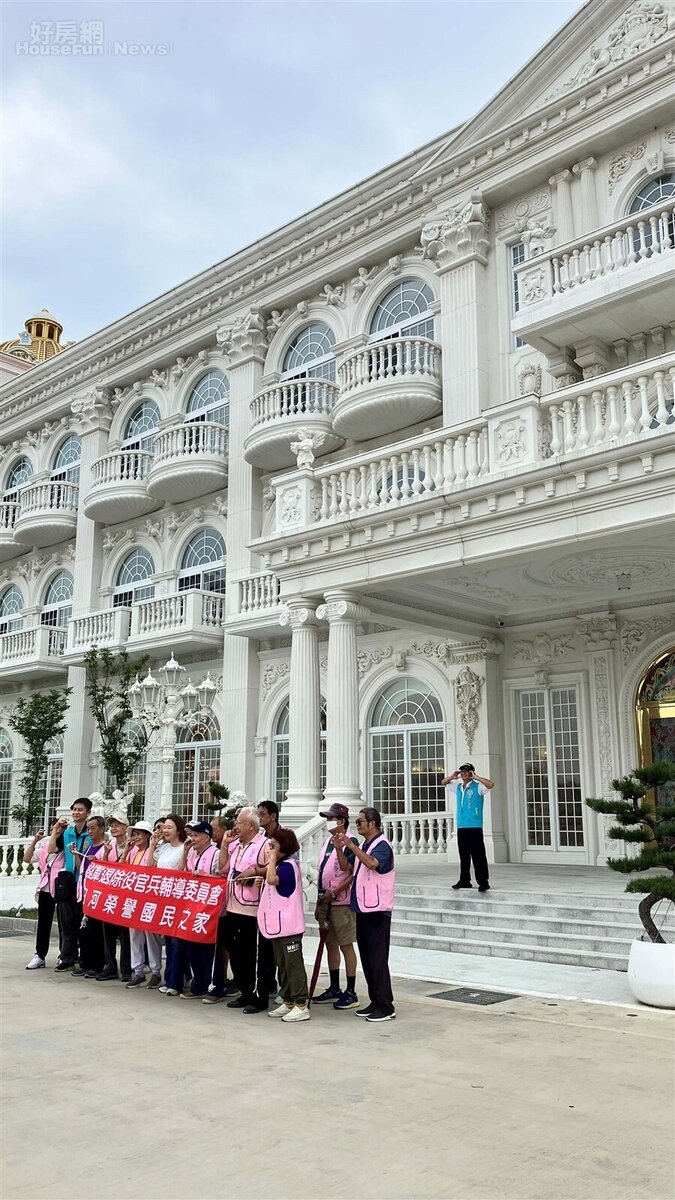 啟德機械起重工程公司總部門口。圖／好房網News記者王震濂 拍攝