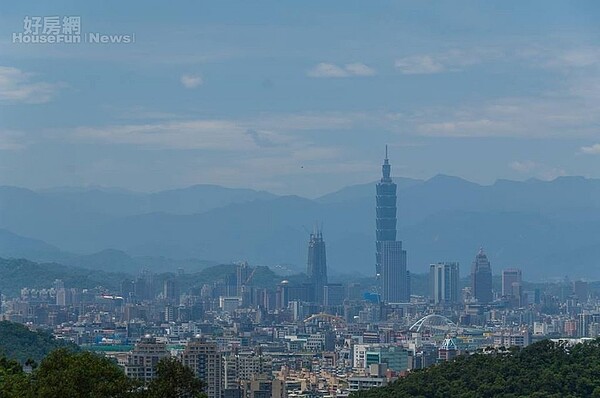台北房市情境圖,空拍大景。(好房網News記者張聖奕/攝影)