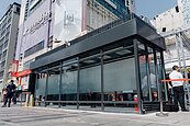 北市無菸城市新里程碑　首座「戶外負壓式吸菸室」啟用