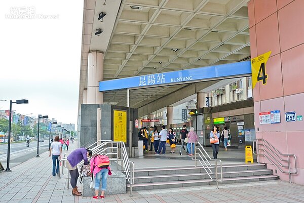 捷運昆陽站 （好房網News記者 陳韋帆／攝影）	