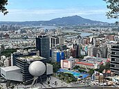 房價修正是金融壓力前兆！央行曝「台灣高韌性」　專家：穩定民眾購屋信心
