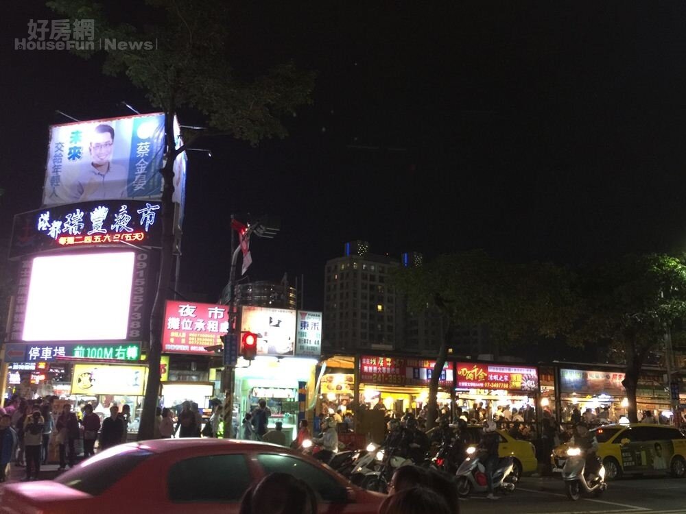 高雄市瑞豐夜市(好房網News記者林美欣攝影)