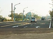 義竹1號路提前通車　鄉長錯愕