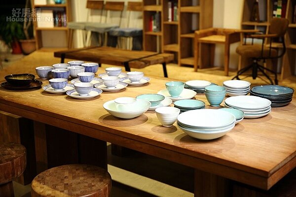 9.在全球超過100顆米其林星級餐廳指定選用的SERAX餐瓷,售價在數百元~2000元之間。