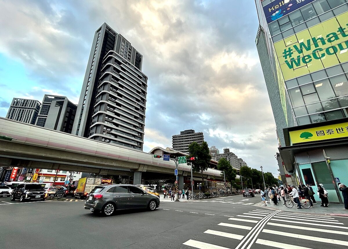 石牌捷運站。圖／好房網News記者蔡佩蓉攝影