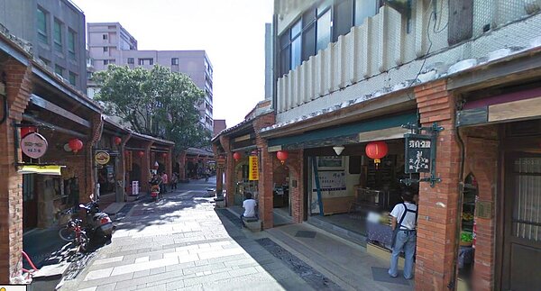 內政部積極展開前瞻城鄉計畫的「城鎮之心」工程計畫,以公共工程協助全國老舊城鎮再生新風貌。(翻攝自Google Map)