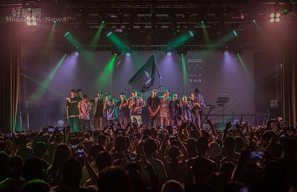 9.戰犯音樂今年舉辦「90s Kidz九零後小孩」嘻哈派對大受好評,未來除了持續把音樂做好,也計畫與其他音樂公司合作,希望能將版圖擴大。