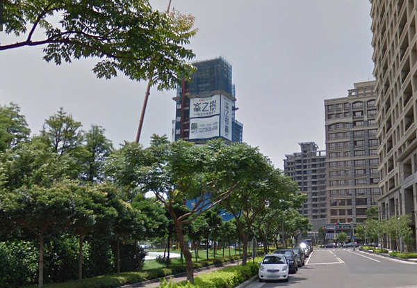 林口公車班班爆滿，居民感嘆「超過6點半出門，就搭不上公車」。（翻攝自Google Map）