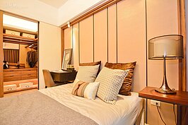 主臥空間還有更衣室。