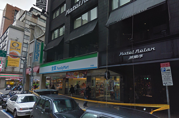 台北車站老舊大樓「拉皮」改做商旅。(翻攝自Google Map)