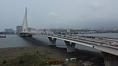 淡海真的能蓋巨蛋？網友狂酸「大淡蛋」：先解決塞車比較實在