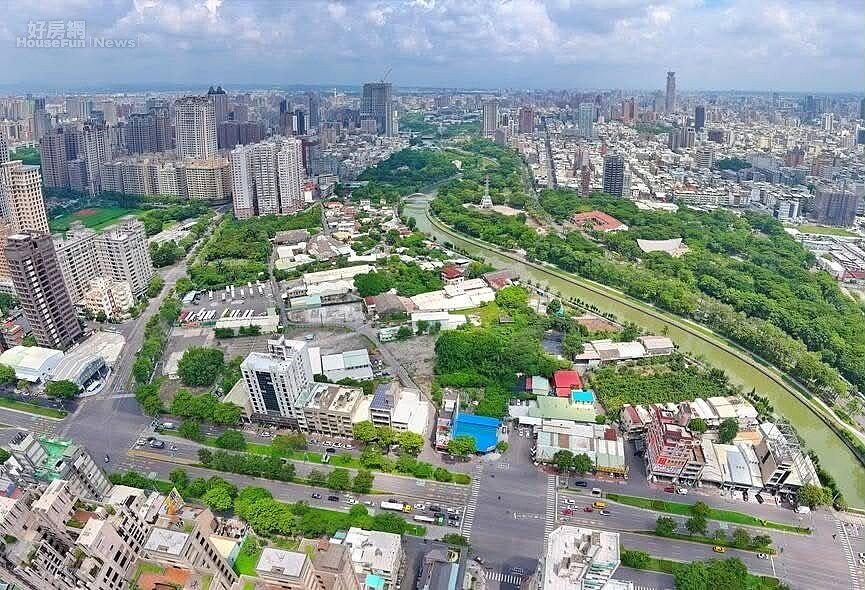 愛河周邊農業區空拍。圖/高雄市都發局提供