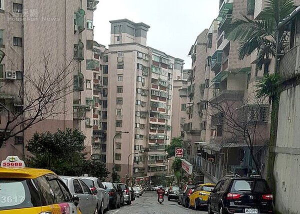 基隆安樂區龍邸中國社區。(受訪者提供,請勿使用)