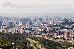 股票崩、房價跌！專家：投資眼光要精準