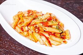 下午茶必吃的粗管義大利麵。