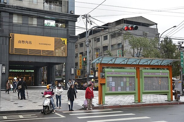 捷運南勢角站房市情境圖。(好房網News記者陳韋帆/攝影)