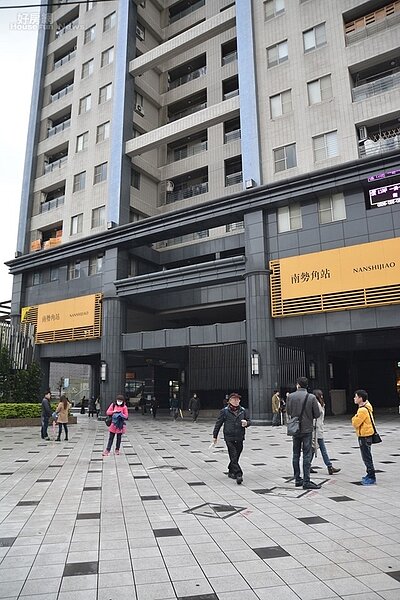 捷運南勢角站房市情境圖。(好房網News記者陳韋帆/攝影)