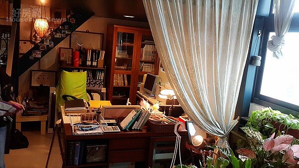 1. 幽雅脫俗而情調獨具的繭居,為龔華一手設計而成,病後圓夢的工作空間。