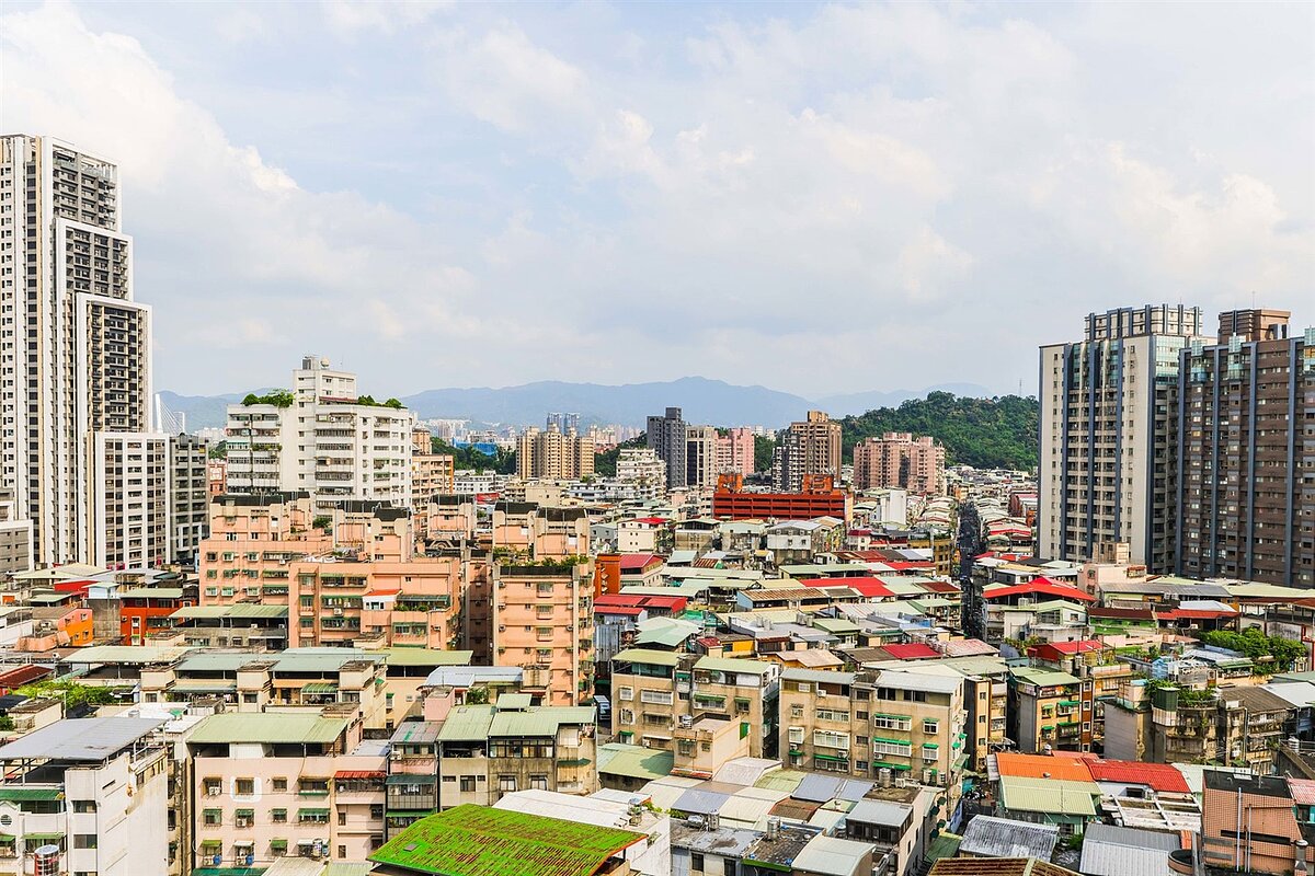 近年房價高漲明顯，新北市住宅交易的主流總價帶在2025年，從千萬元以下躍升至1000萬至1500萬元間。圖／永慶房產集團提供