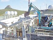 墾管處違建拆一半　挨批