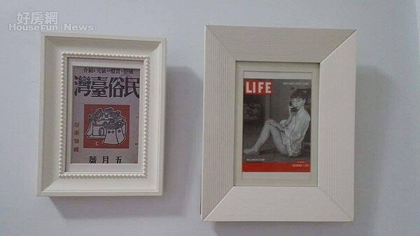 5.	玄關處的小草明信片製成相框。
