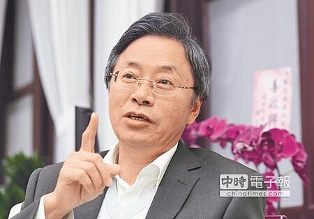 重要政策持續推動 本報專訪行政院長張善政。他表示,貨貿談判以上半場來看,我方拿得多,希望新政府維持住這個「香火」,不要一切歸零。(張鎧乙攝)