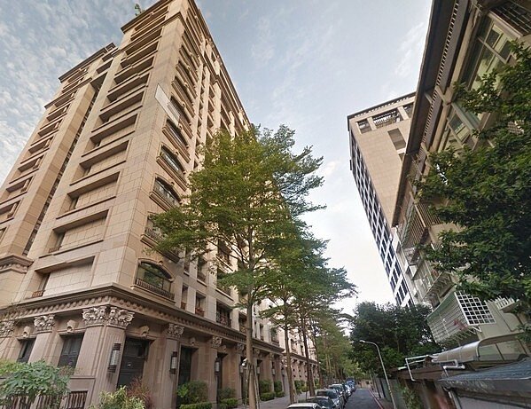 豪宅「京硯」以租代賣。(翻攝GOOGEL MAP)