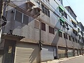 賣房瞞滲、漏水　屋主判賠73萬