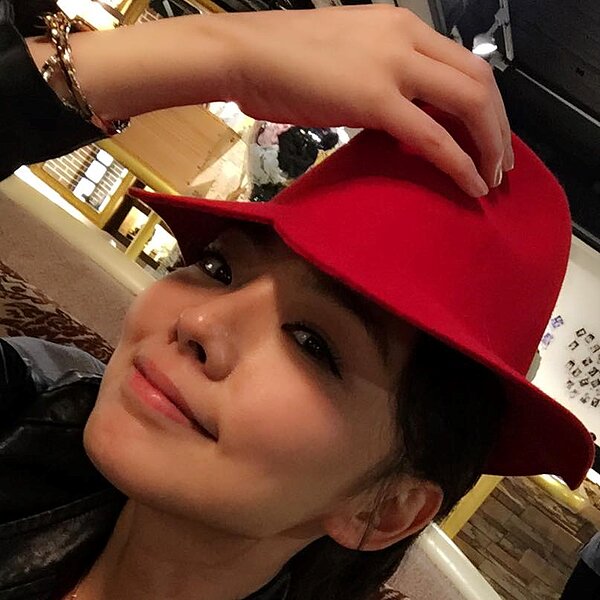 賴芊合辛苦扛高額房貸,專家則提醒購屋族,如何避免成為房奴。(翻攝自賴芊合Facebook粉絲頁)