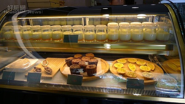 7.店裡的甜點也全是手工製作。