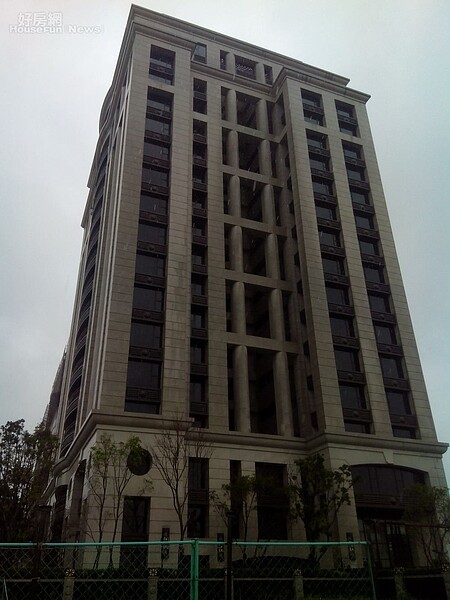 9「元大之星」也是內湖五期知名大樓,吸引許多政商名流入住