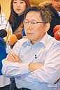 北市長成績單塞出民怨　柯P滿意度剩4成7