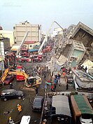 台南永康區永大路大樓倒塌 (網友Sophia提供)