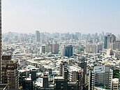 年薪120萬可以買竹北30坪？過來人勸退「2倍年收買1500萬」：月還7萬超想死