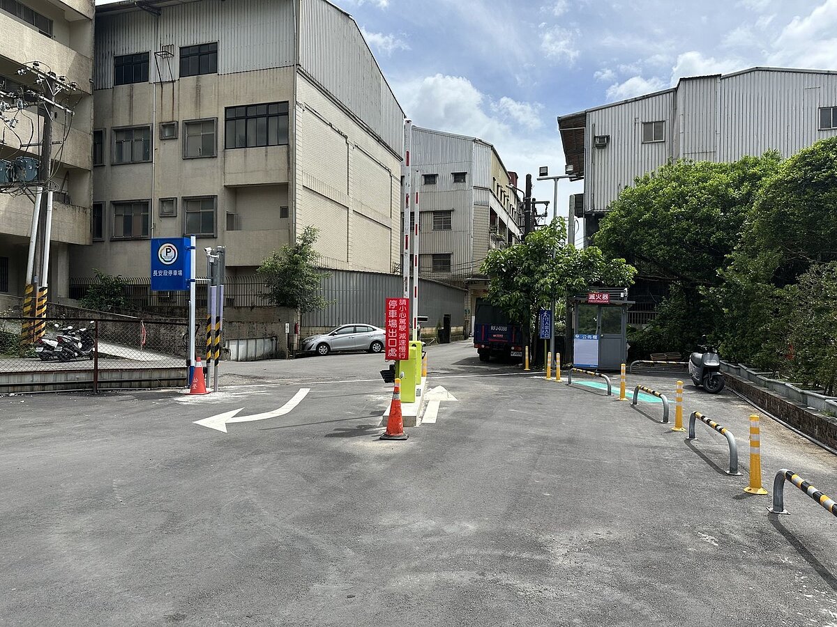 汐止長安段平面停車場6月正式啟用。圖／新北市交通局提供