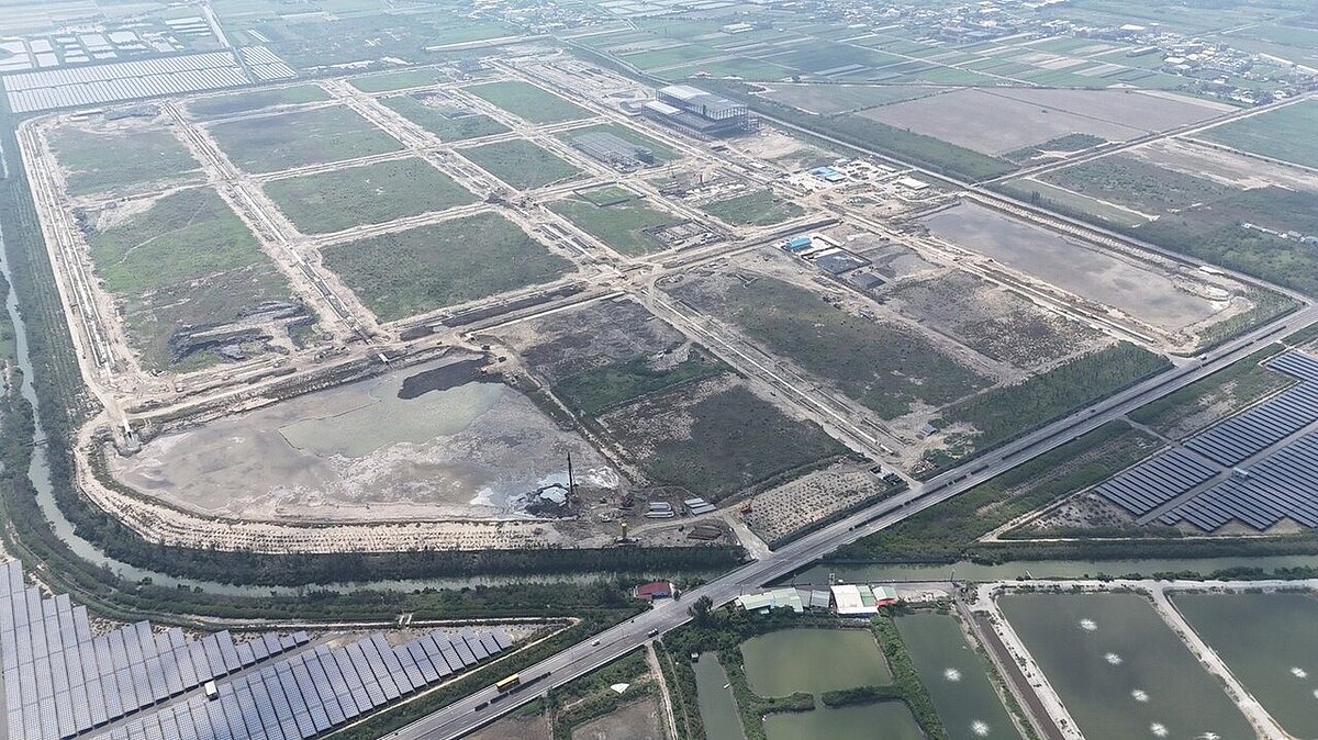 七股科工區的開發定位是南科中下游支援工業區與地方特色產業加值再發展工業區,再釋地招商,21筆租售標的開放申購。圖/台南市政府提供