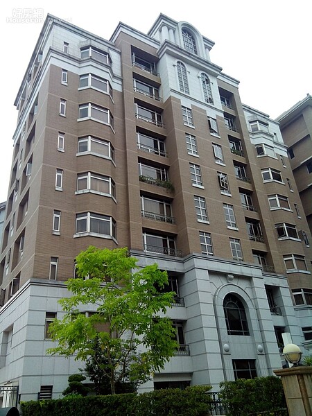 6「大直麗園」打造純雙併寧靜社區大樓。