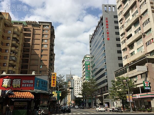 高雄明誠商圈(好房網News記者林美欣攝影)
